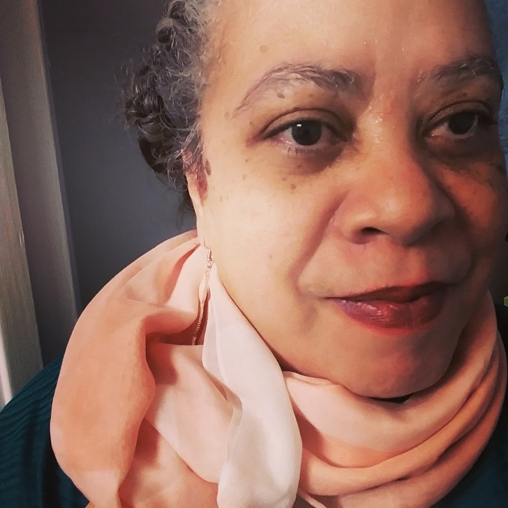 Meet your Posher, Miriam